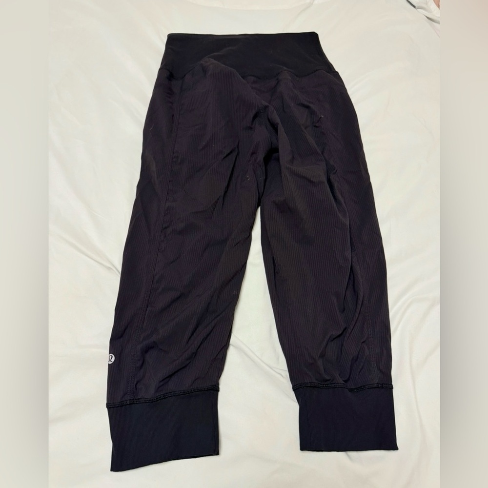 Lululemon In Flux Crop - Picture 11 of 13